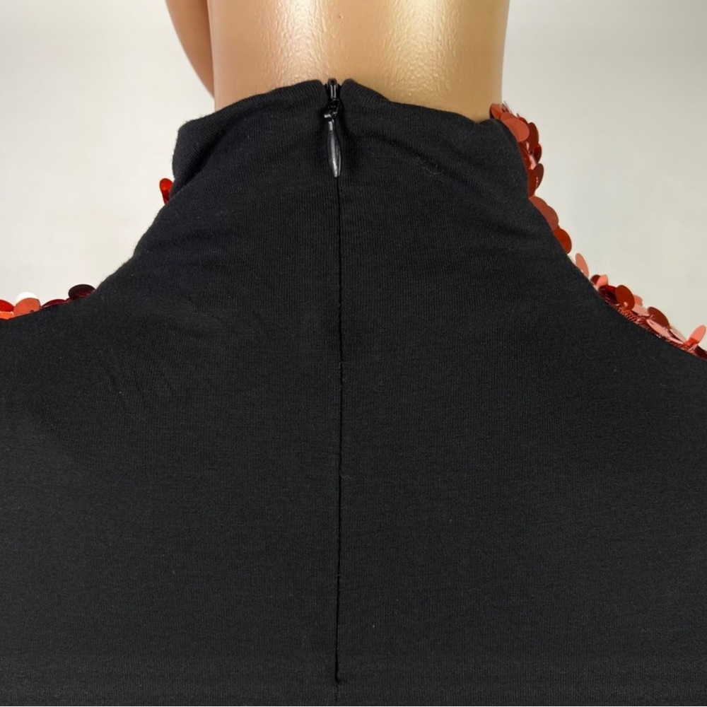 SMYTHE REVOLVE SEQUIN CROP TOP - Picture 13 of 15